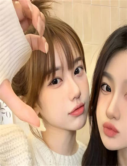 国产亚洲精品品视频在线_丧尸禁区中文字幕_苍苍影院在线观看免费体验版